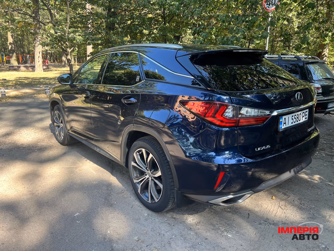 Lexus RX - фото 1