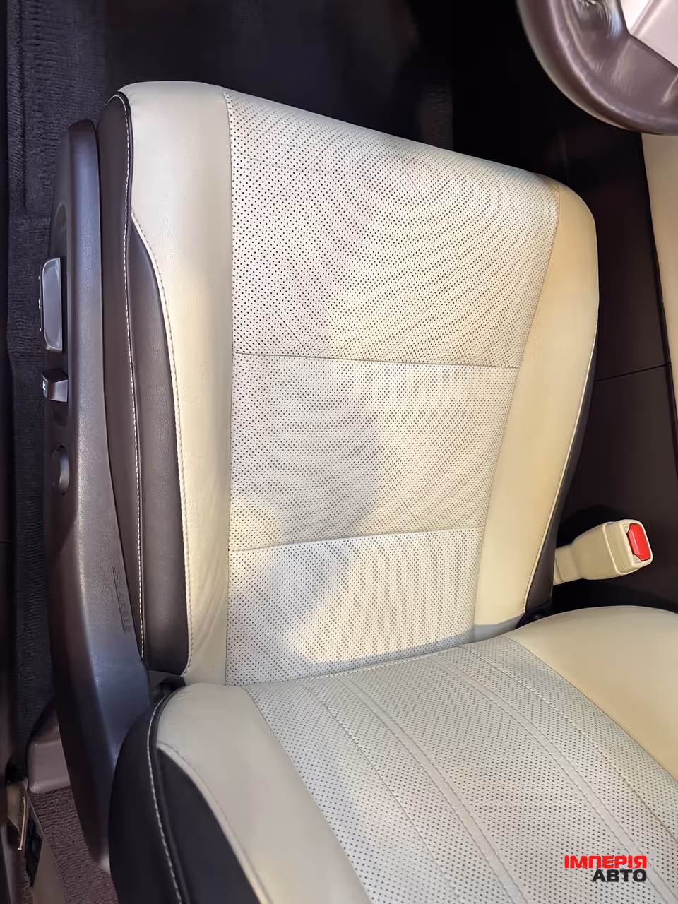 Lexus RX - фото 5