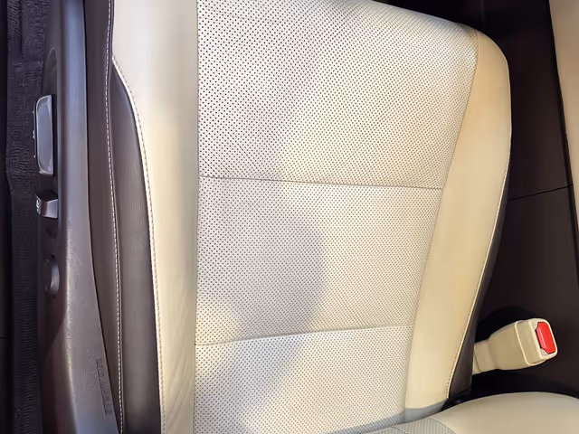 Lexus RX - фото 5