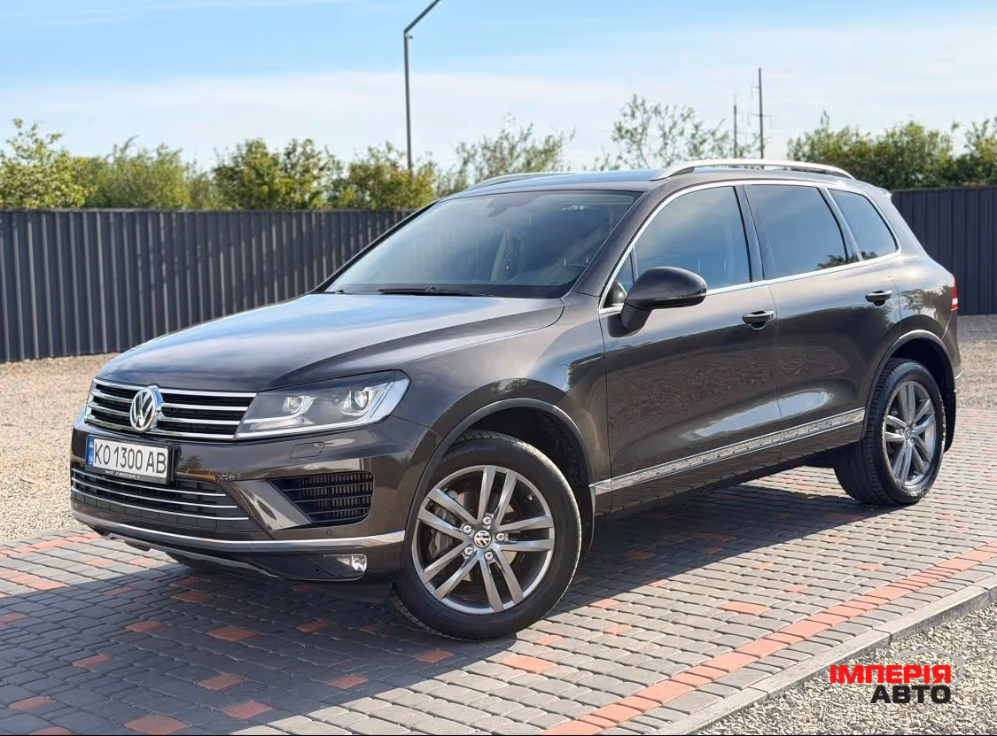 Volkswagen Touareg - фото 11
