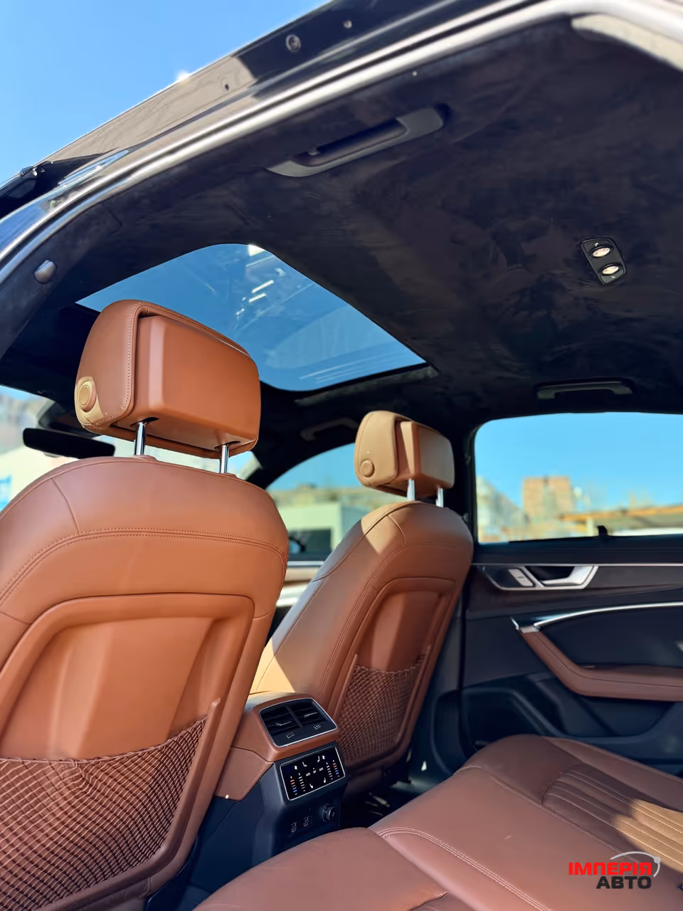 Audi A6 - фото 16