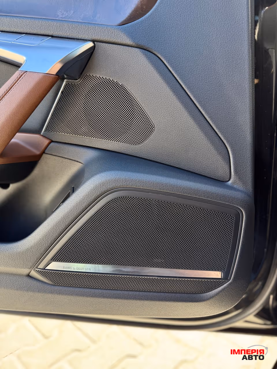 Audi A6 - фото 18