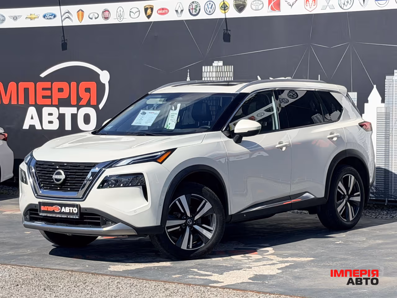 Nissan Rogue - фото 1