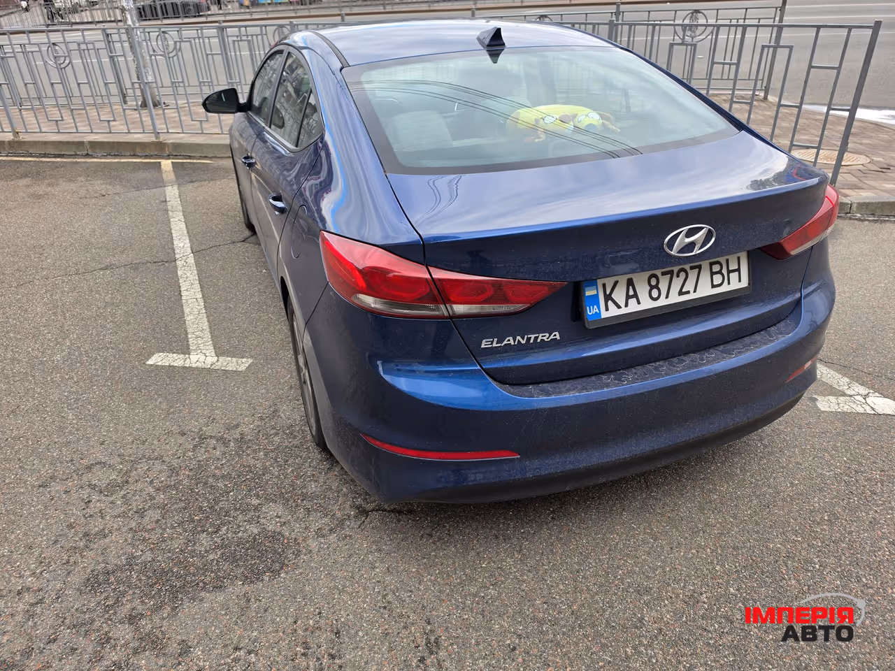 Hyundai Elantra - фото 4