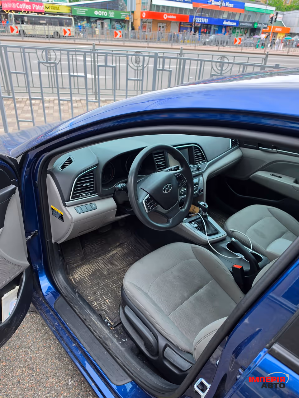 Hyundai Elantra - фото 9