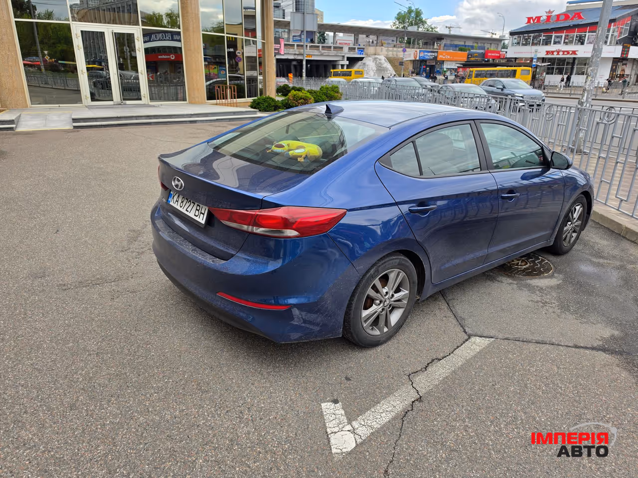 Hyundai Elantra - фото 6