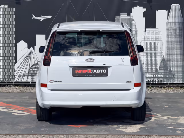 Ford C-MAX - фото 5