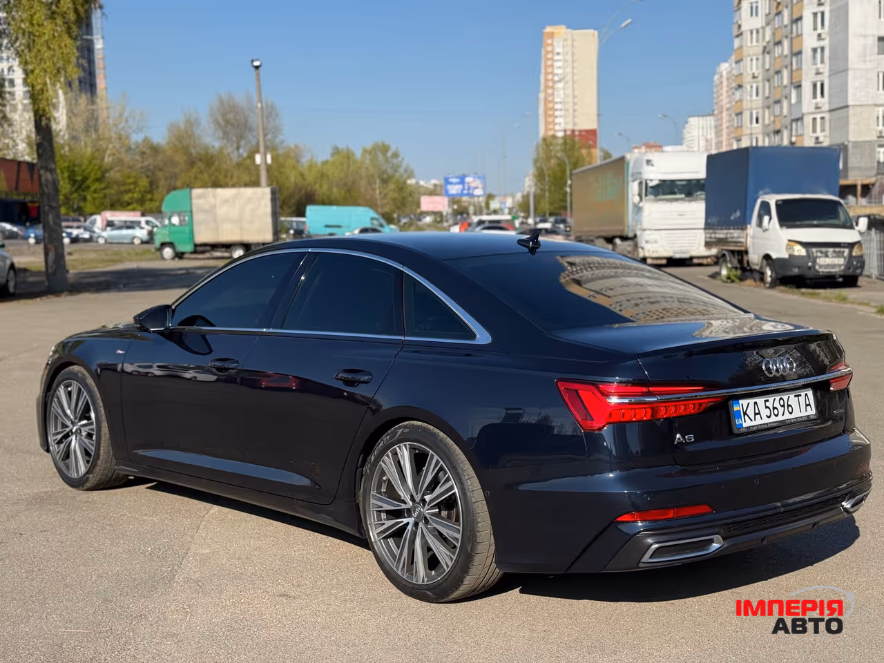 Audi A6 - фото 5