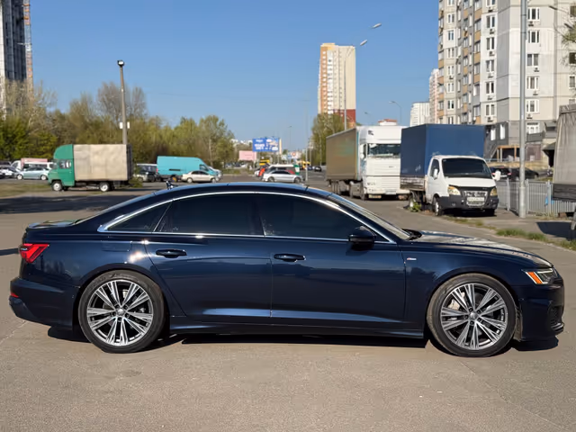 Audi A6 - фото 4