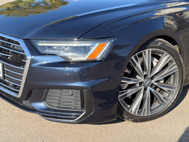 Audi A6 - фото 2