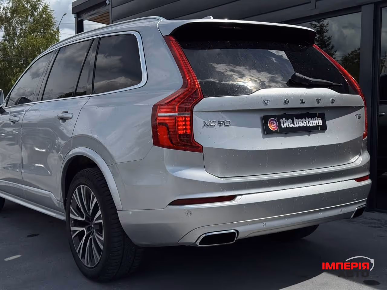 Volvo XC90 - фото 23