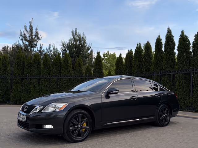 Lexus GS - фото 2