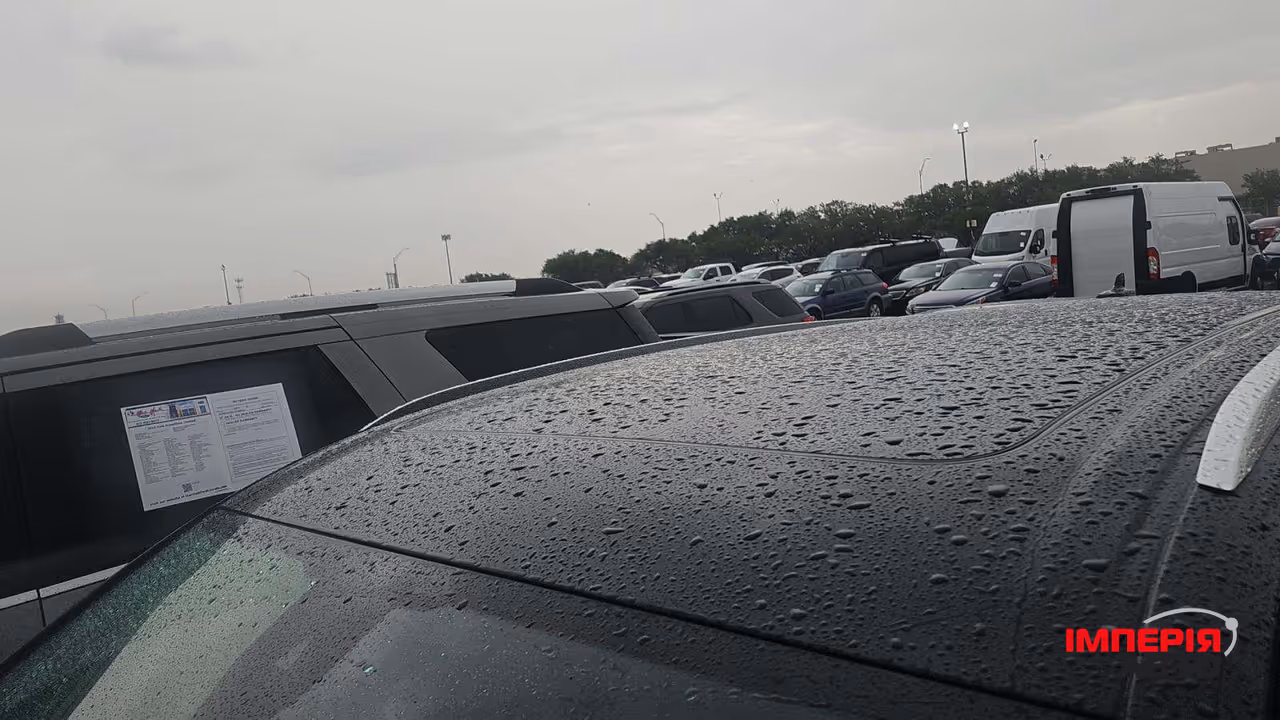 Audi Q7 - фото 12