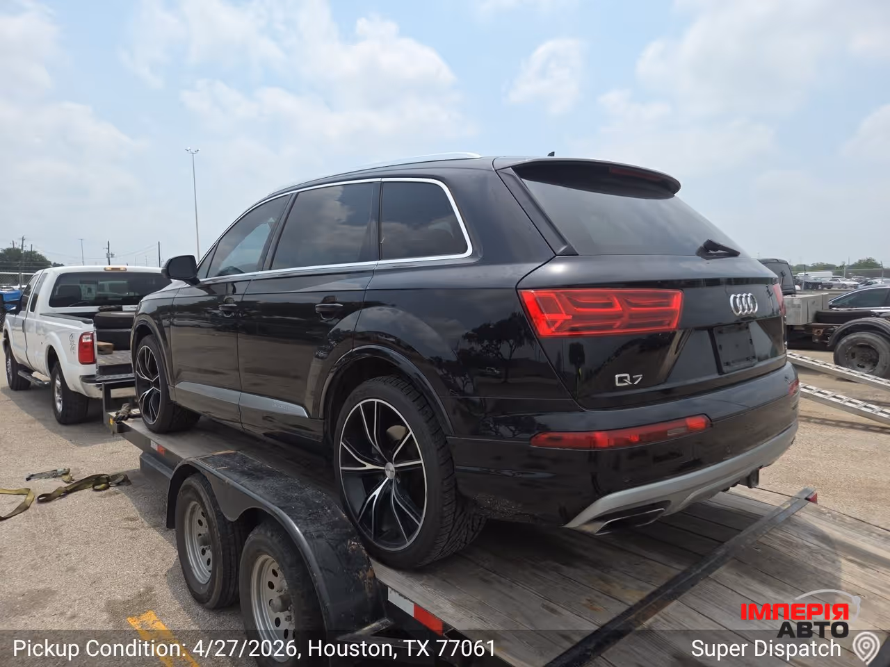 Audi Q7 - фото 16