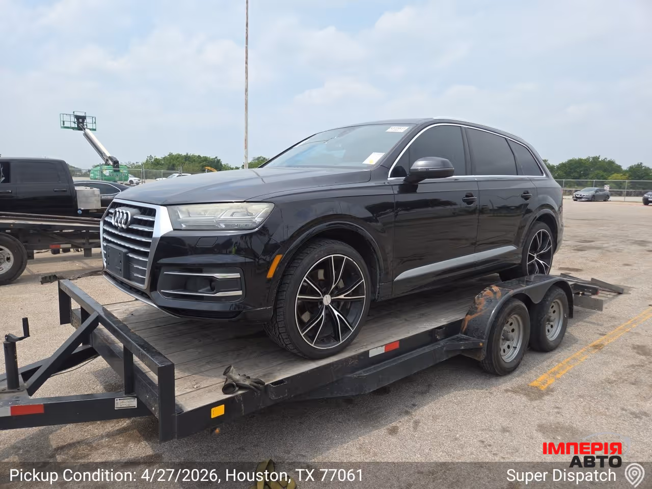 Audi Q7 - фото 14