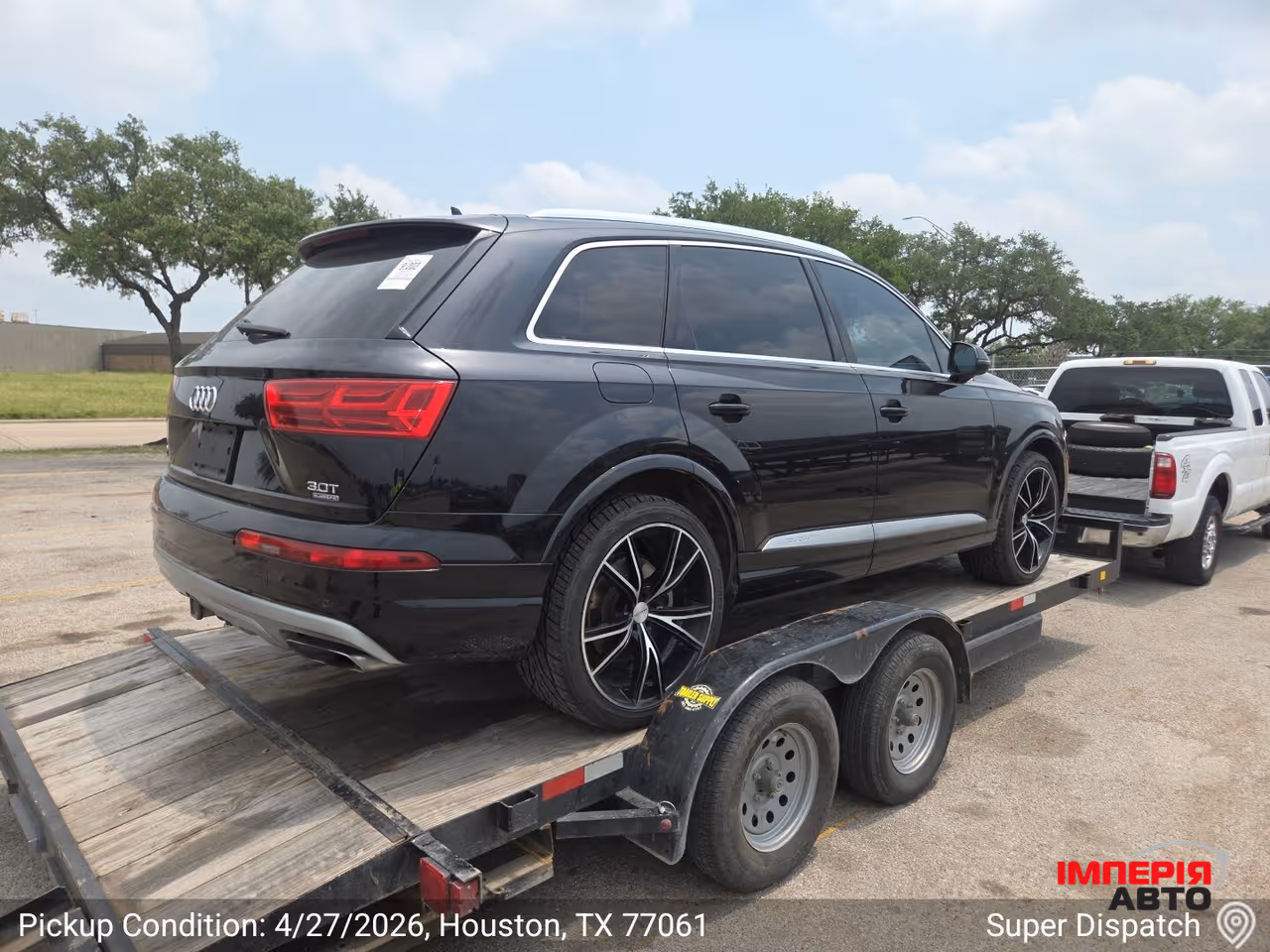 Audi Q7 - фото 17