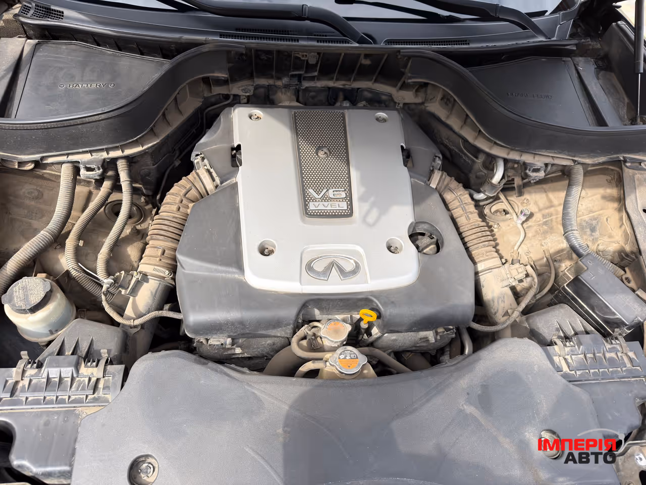 Infiniti QX70 - фото 10