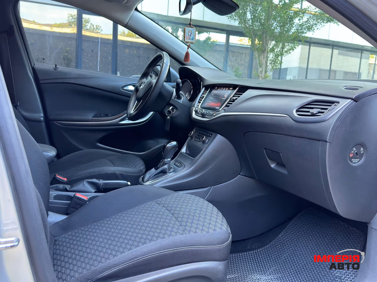 Opel Astra - фото 17