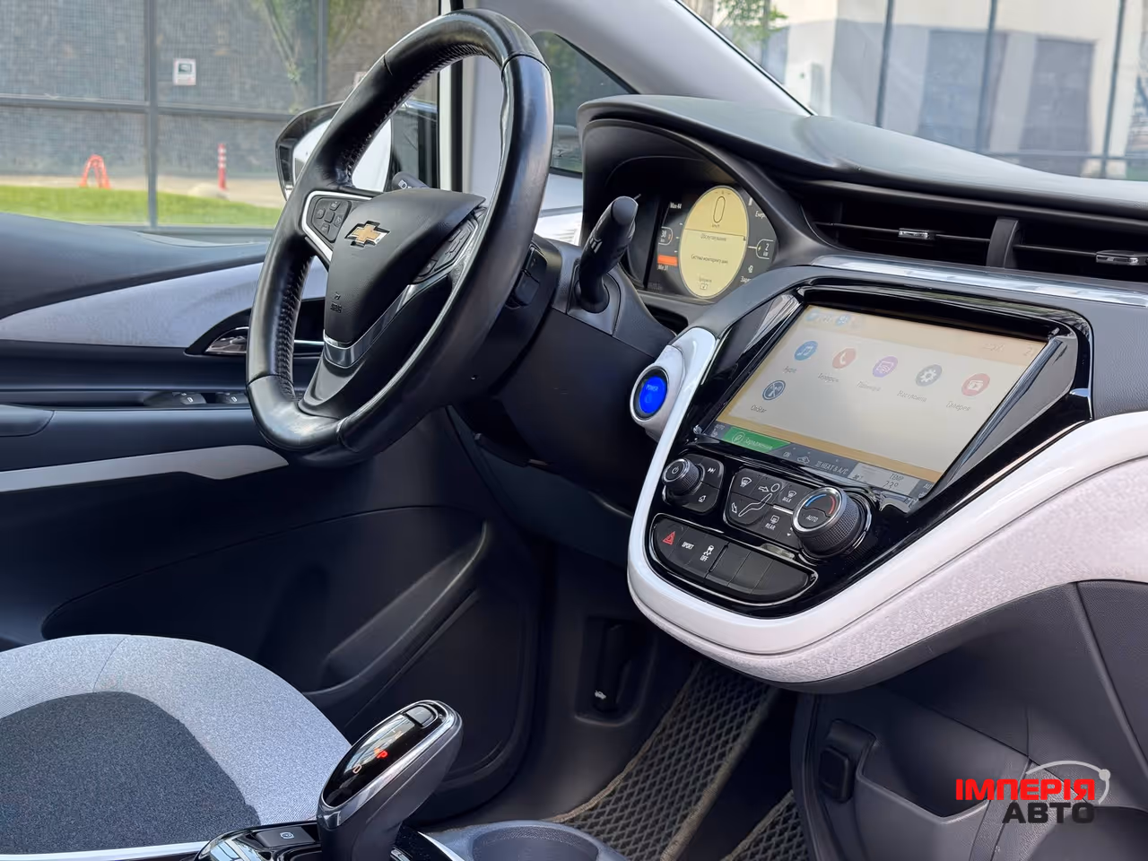 Chevrolet Bolt - фото 18