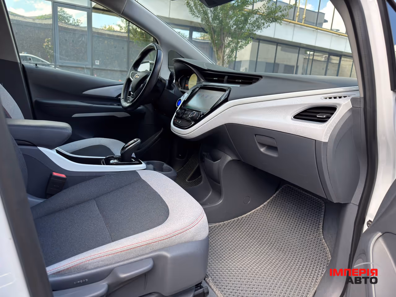 Chevrolet Bolt - фото 17