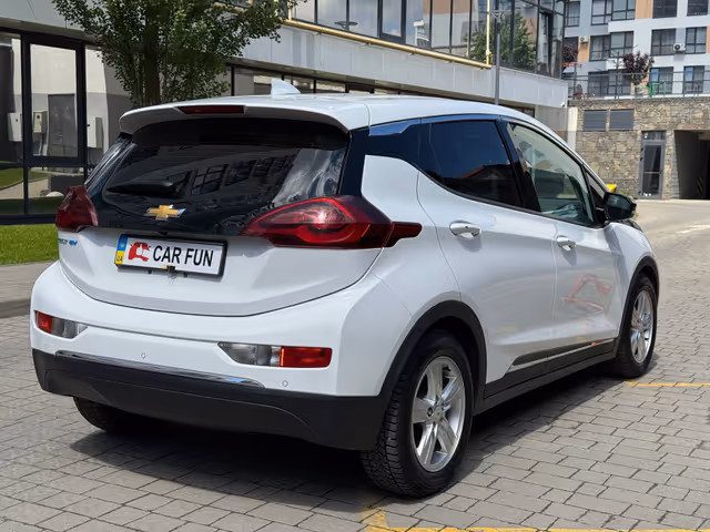 Chevrolet Bolt - фото 4