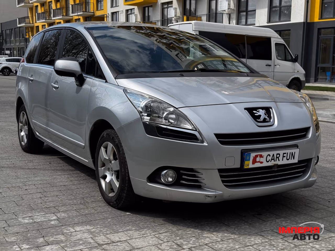 Peugeot 5008 - фото 3