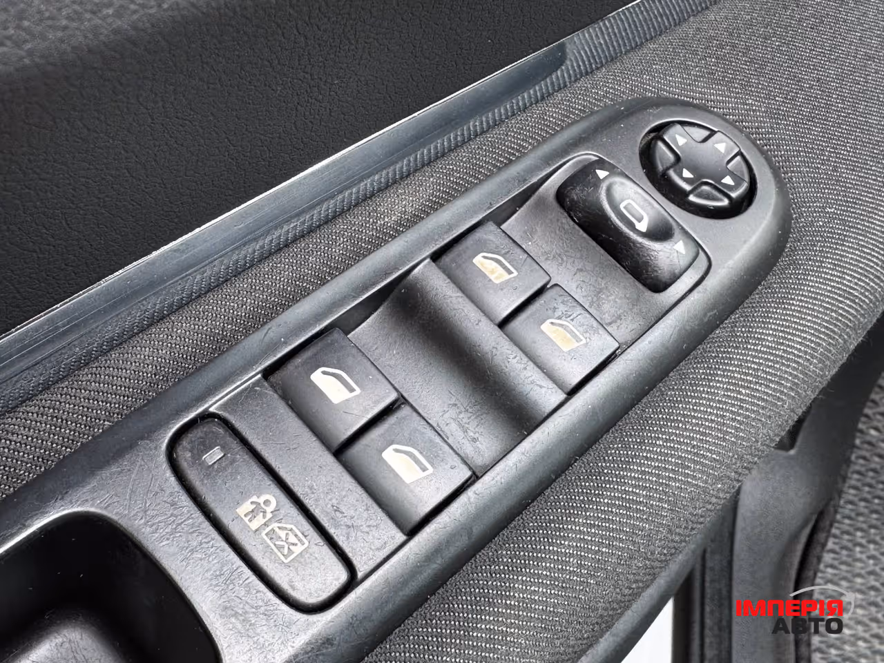 Peugeot 5008 - фото 10