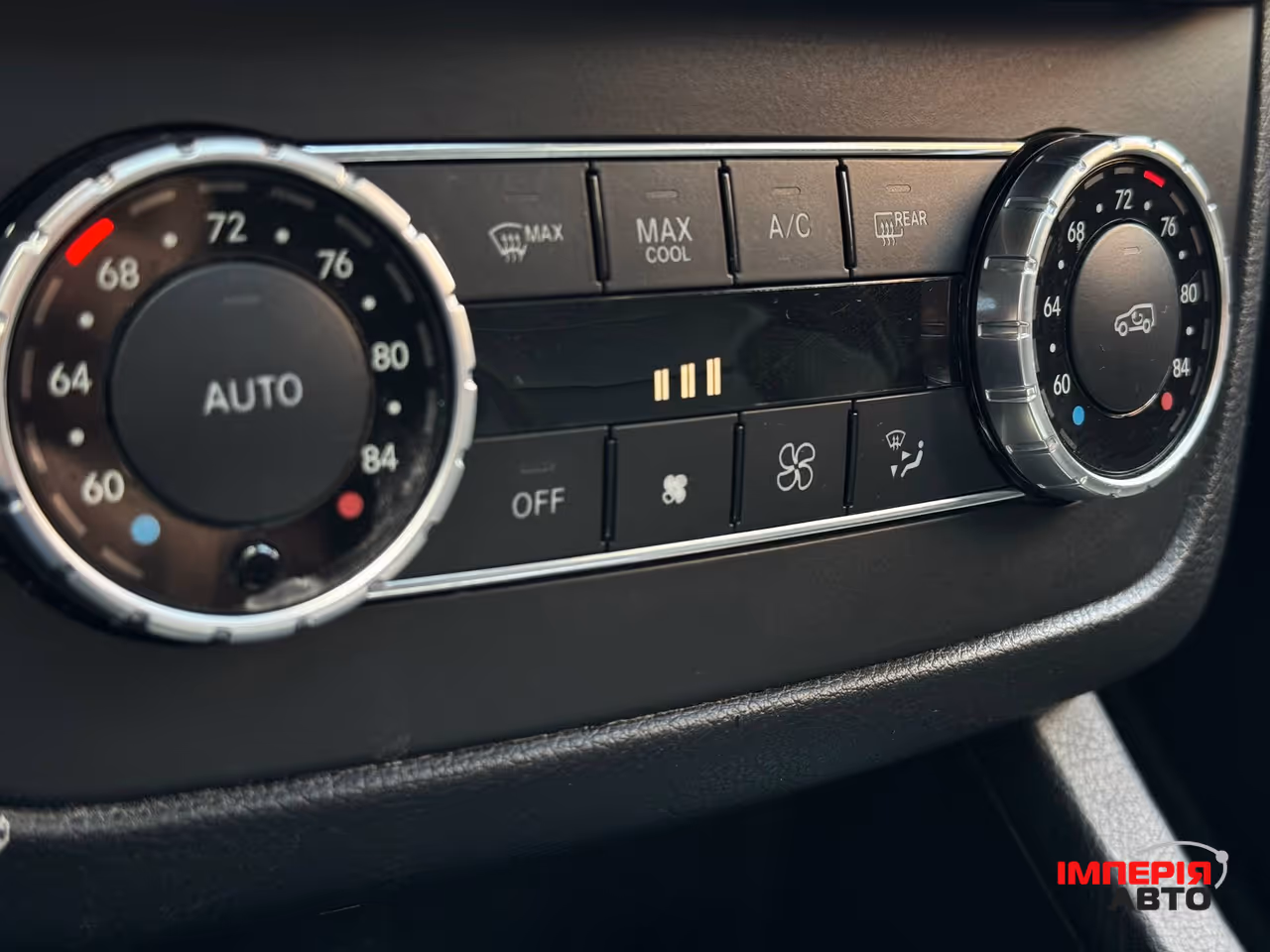 Mercedes-Benz M-Класс - фото 29