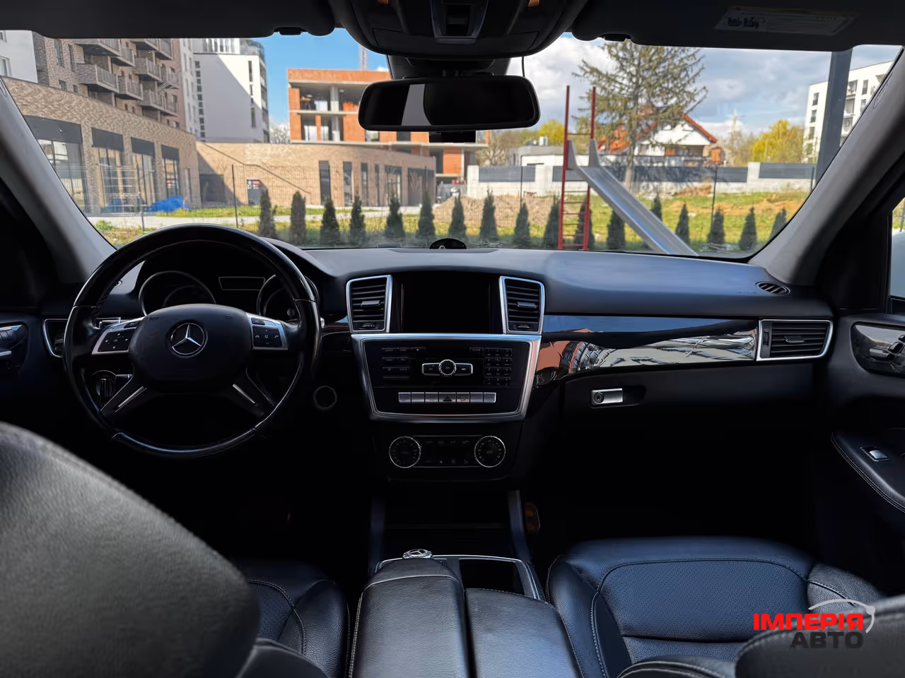 Mercedes-Benz M-Класс - фото 22