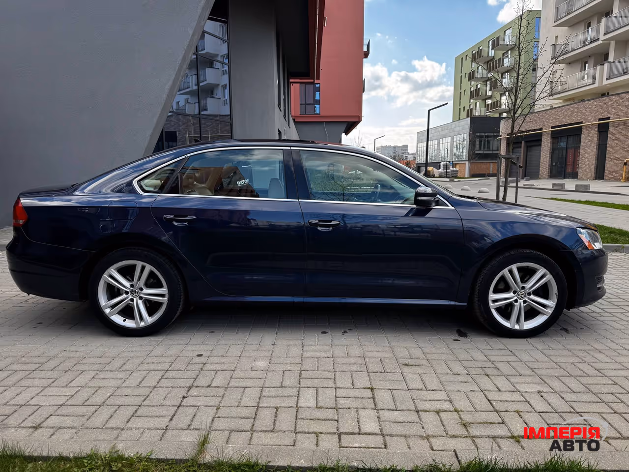 Volkswagen Passat - фото 7