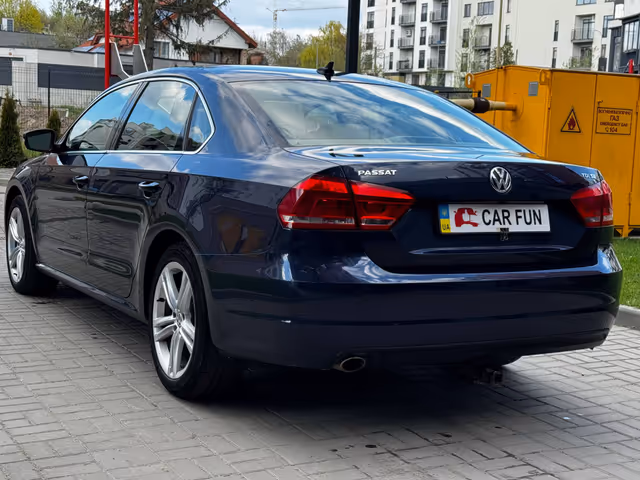 Volkswagen Passat - фото 5