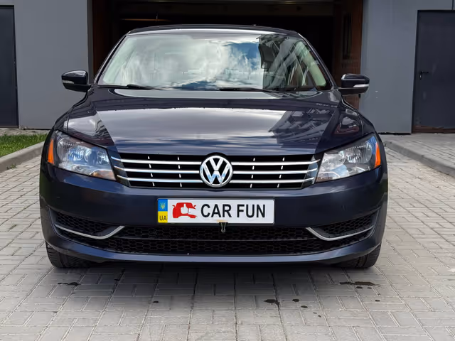 Volkswagen Passat - фото 2