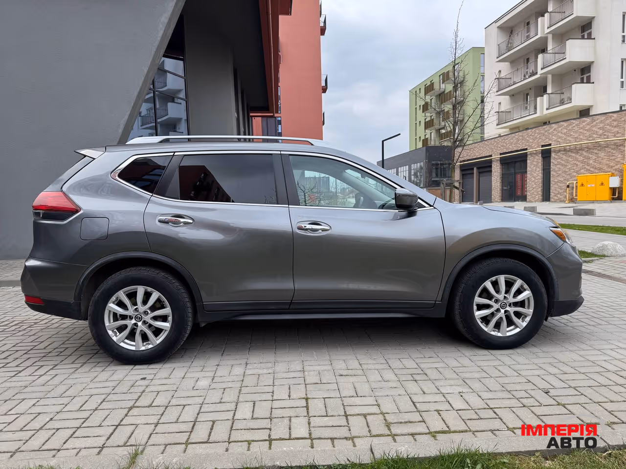 Nissan Rogue - фото 8