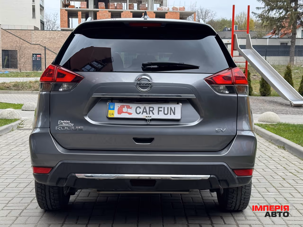 Nissan Rogue - фото 4