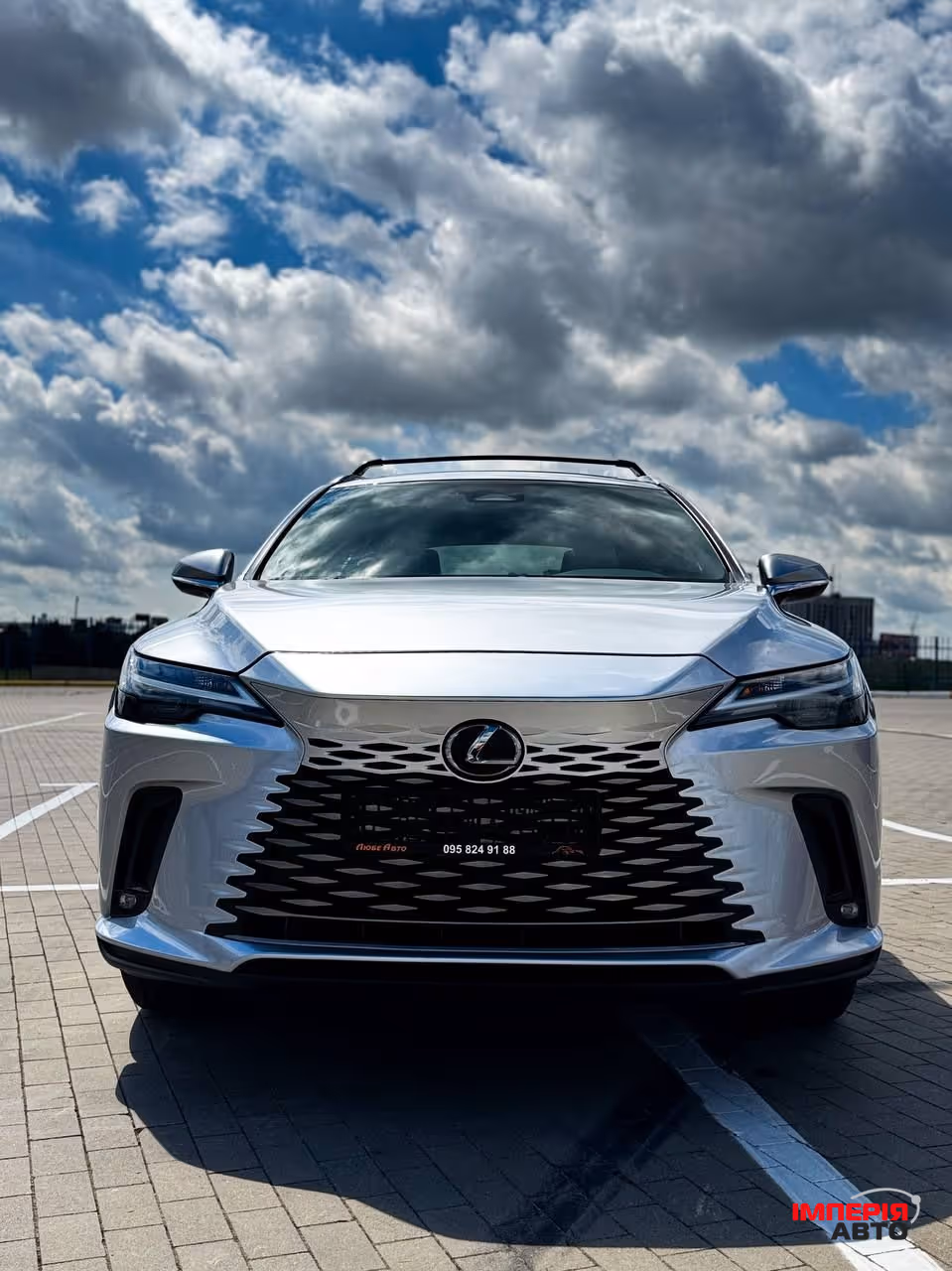 Lexus RX - фото 3