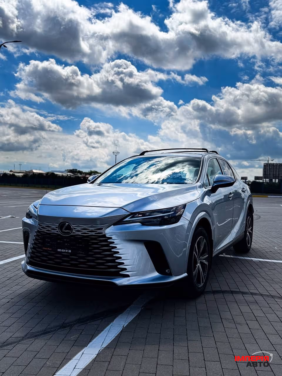 Lexus RX - фото 5