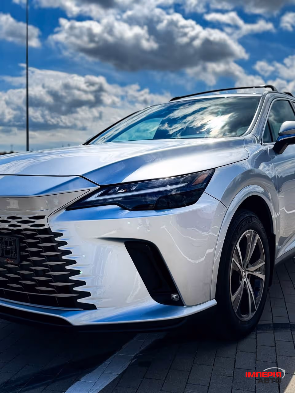 Lexus RX - фото 4