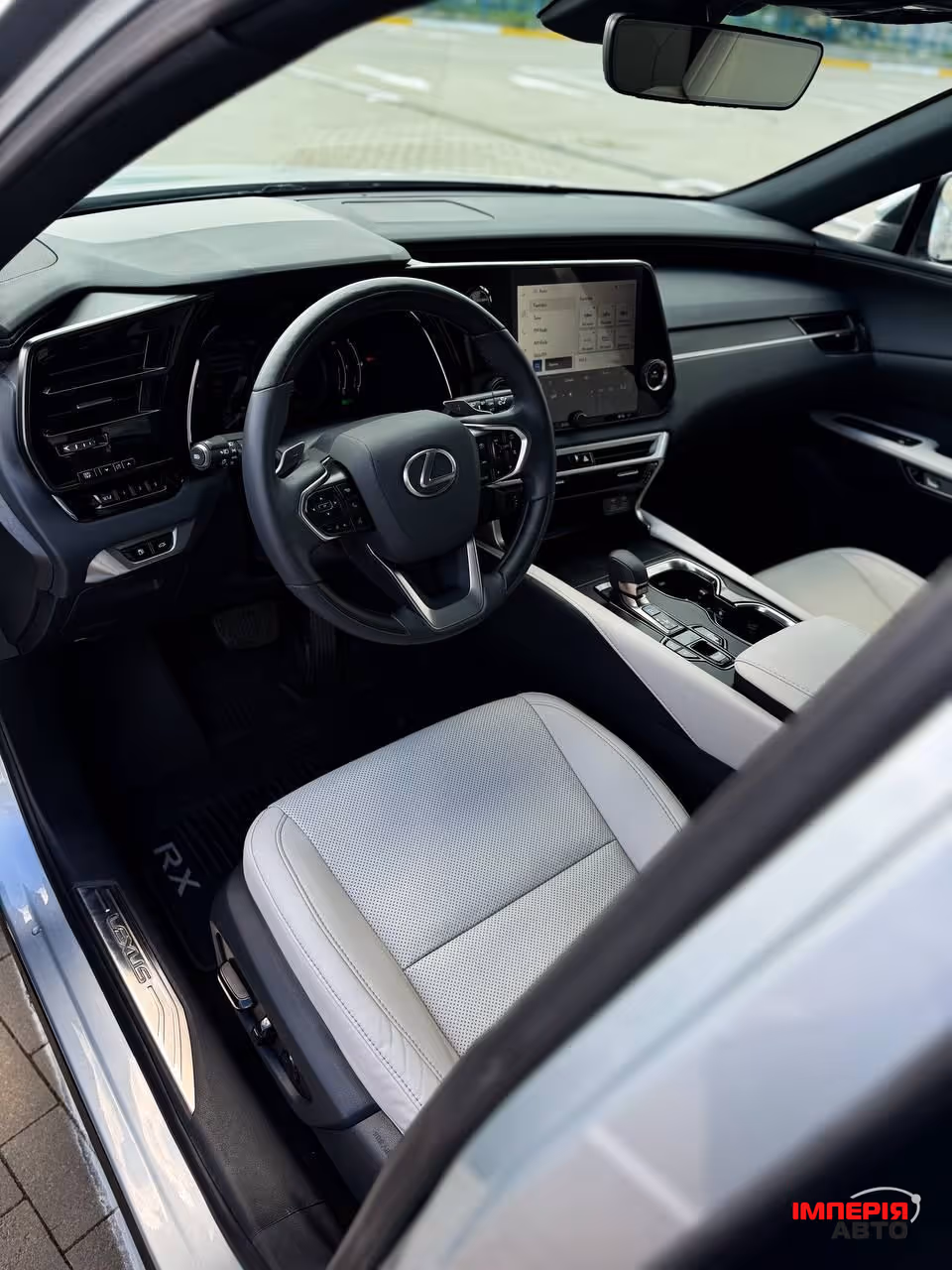 Lexus RX - фото 22