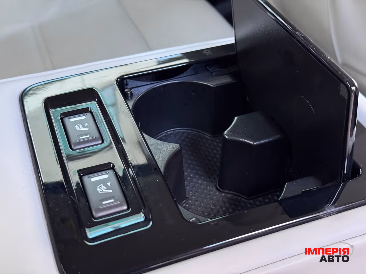 Renault Talisman - фото 20