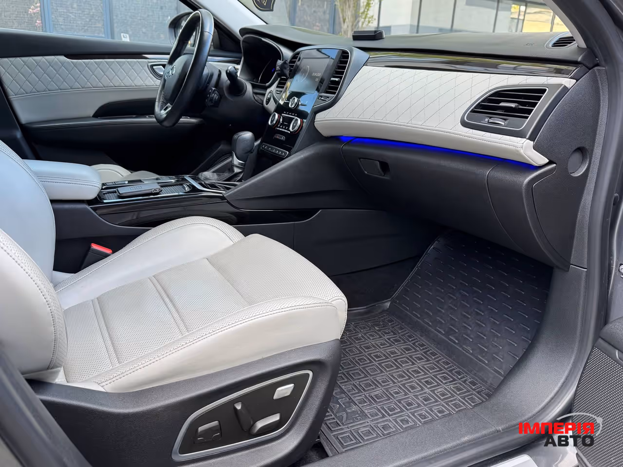 Renault Talisman - фото 17