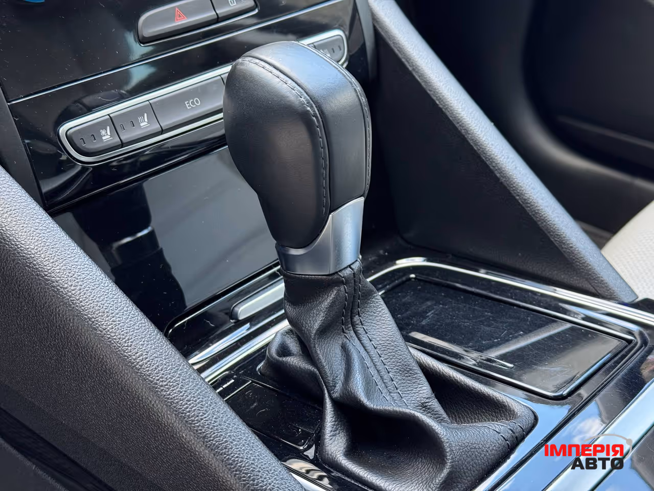 Renault Talisman - фото 11