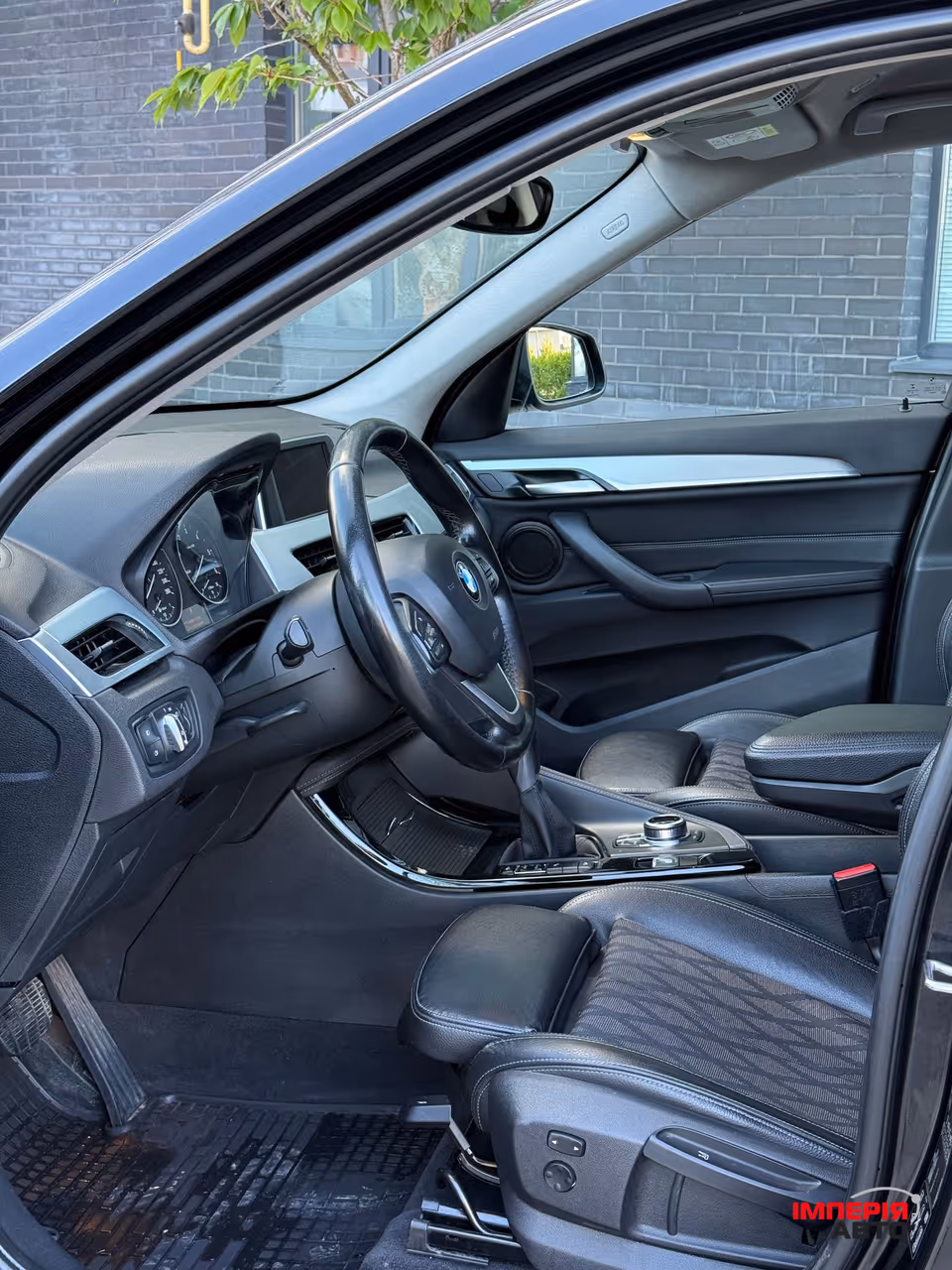 BMW X1 - фото 8