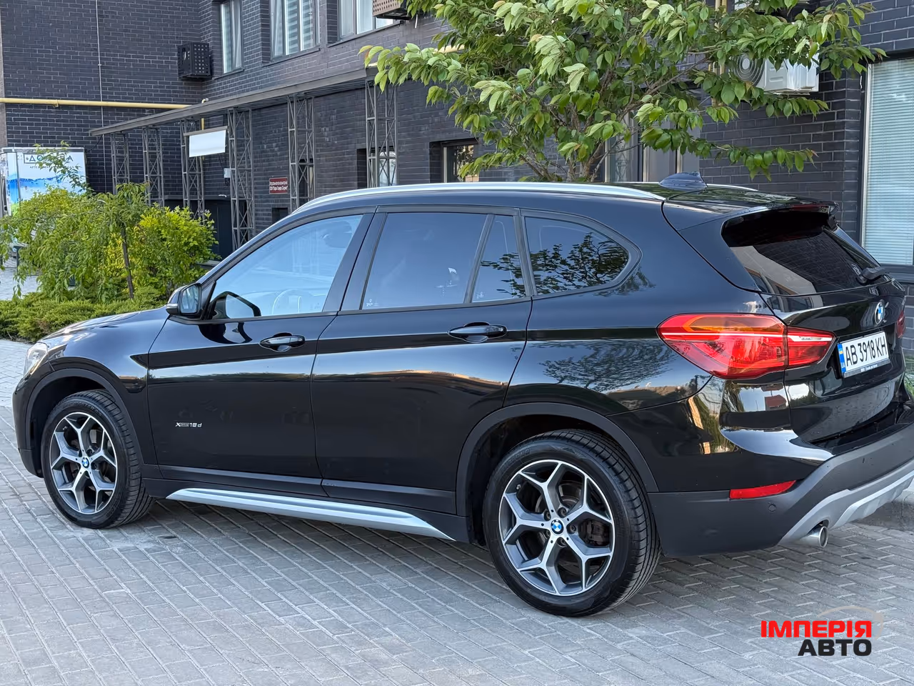 BMW X1 - фото 3