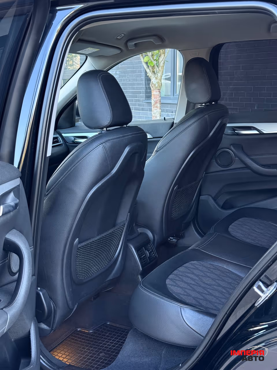 BMW X1 - фото 13