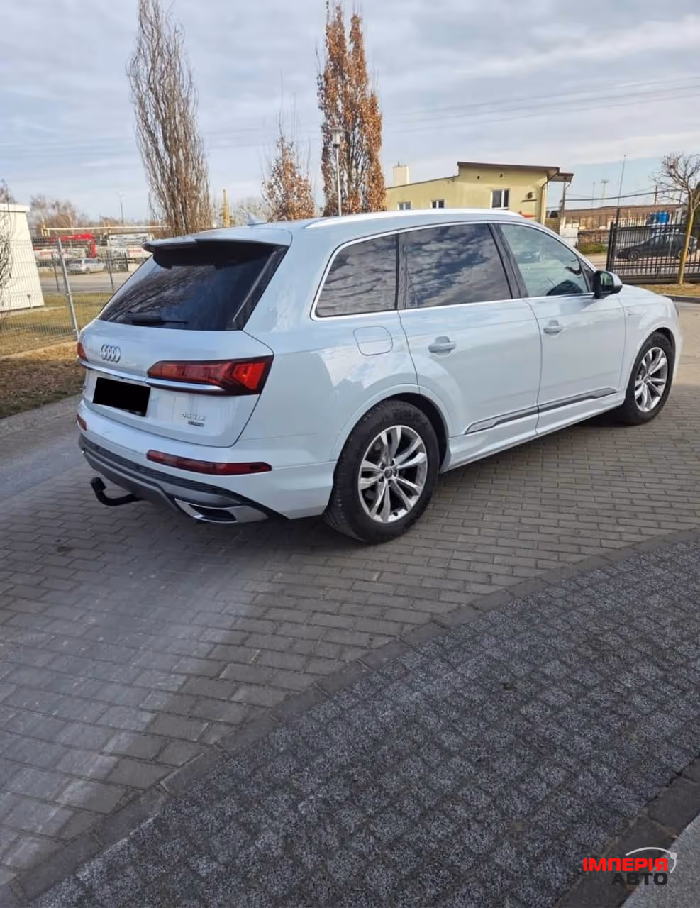 Audi Q7 - фото 4