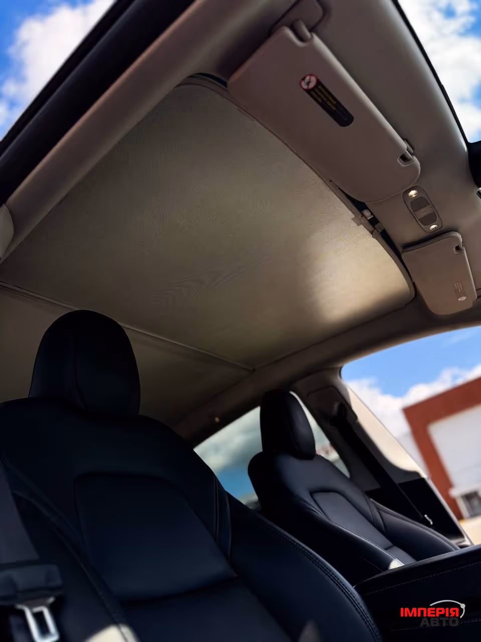 Tesla Model Y - фото 7