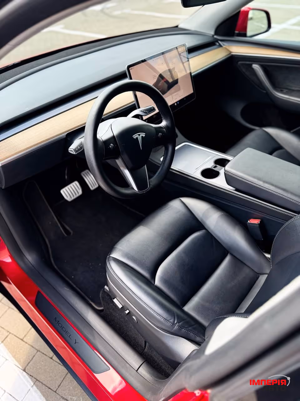 Tesla Model Y - фото 13