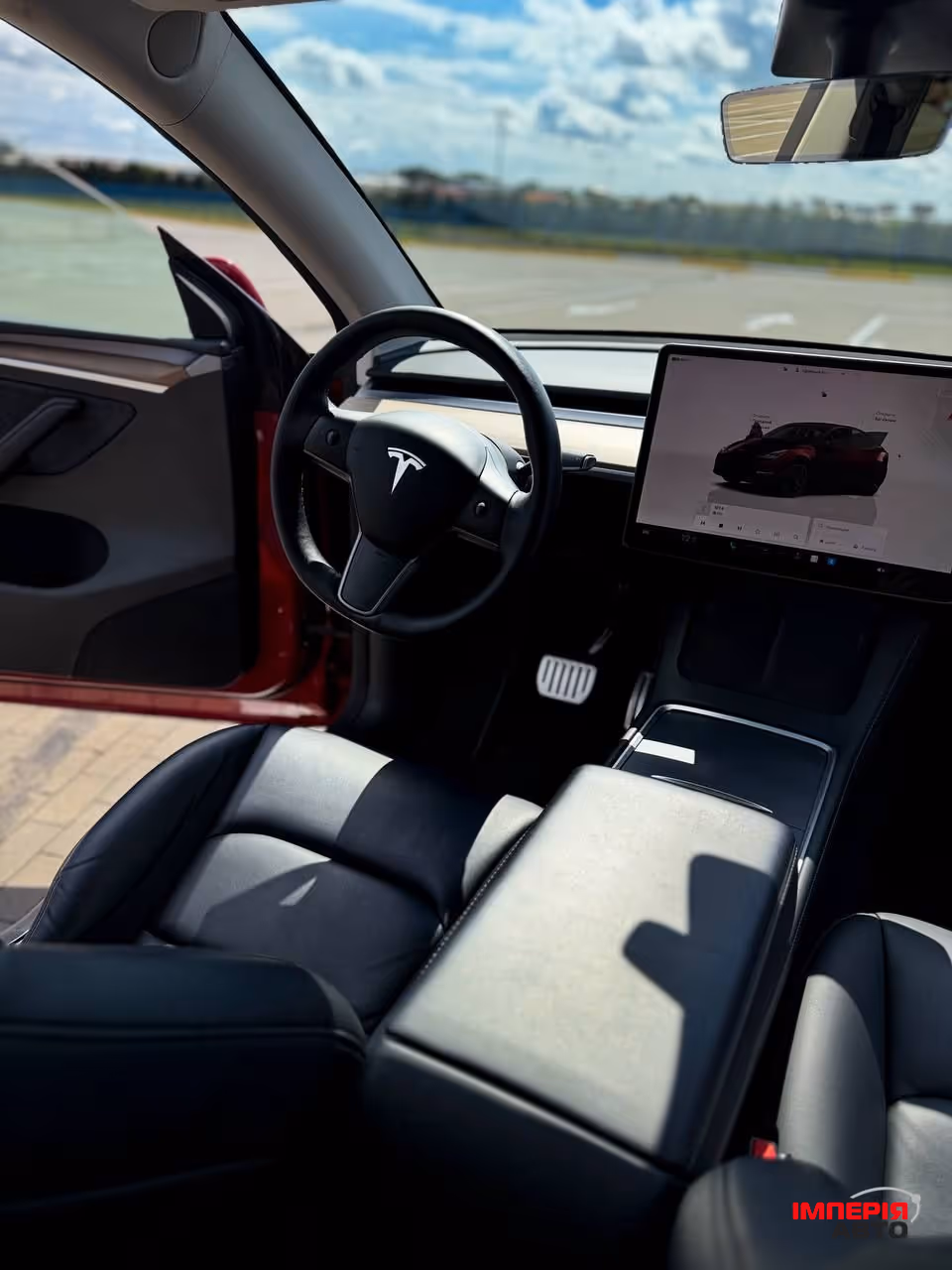 Tesla Model Y - фото 8