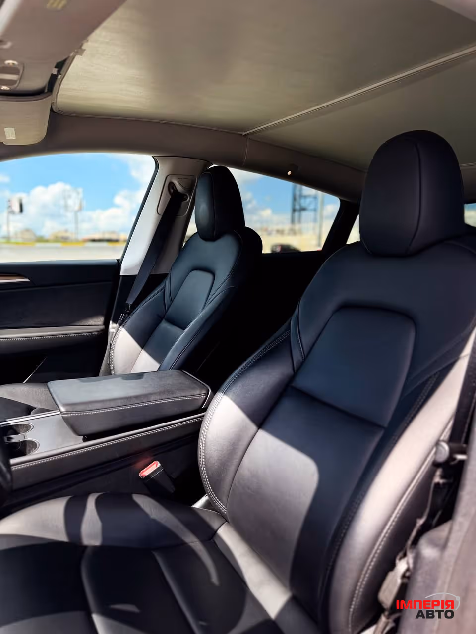 Tesla Model Y - фото 14