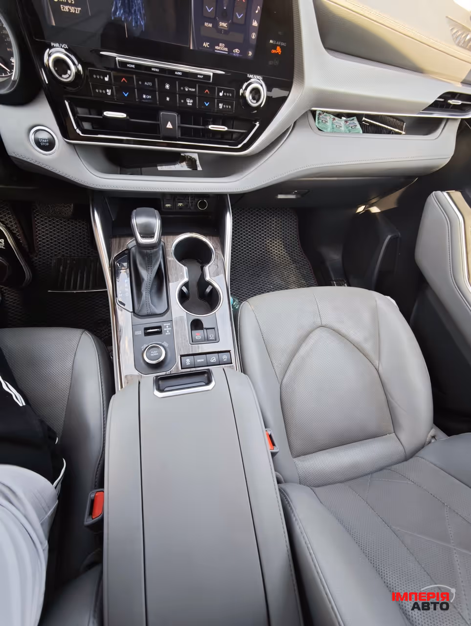 Toyota Highlander - фото 11